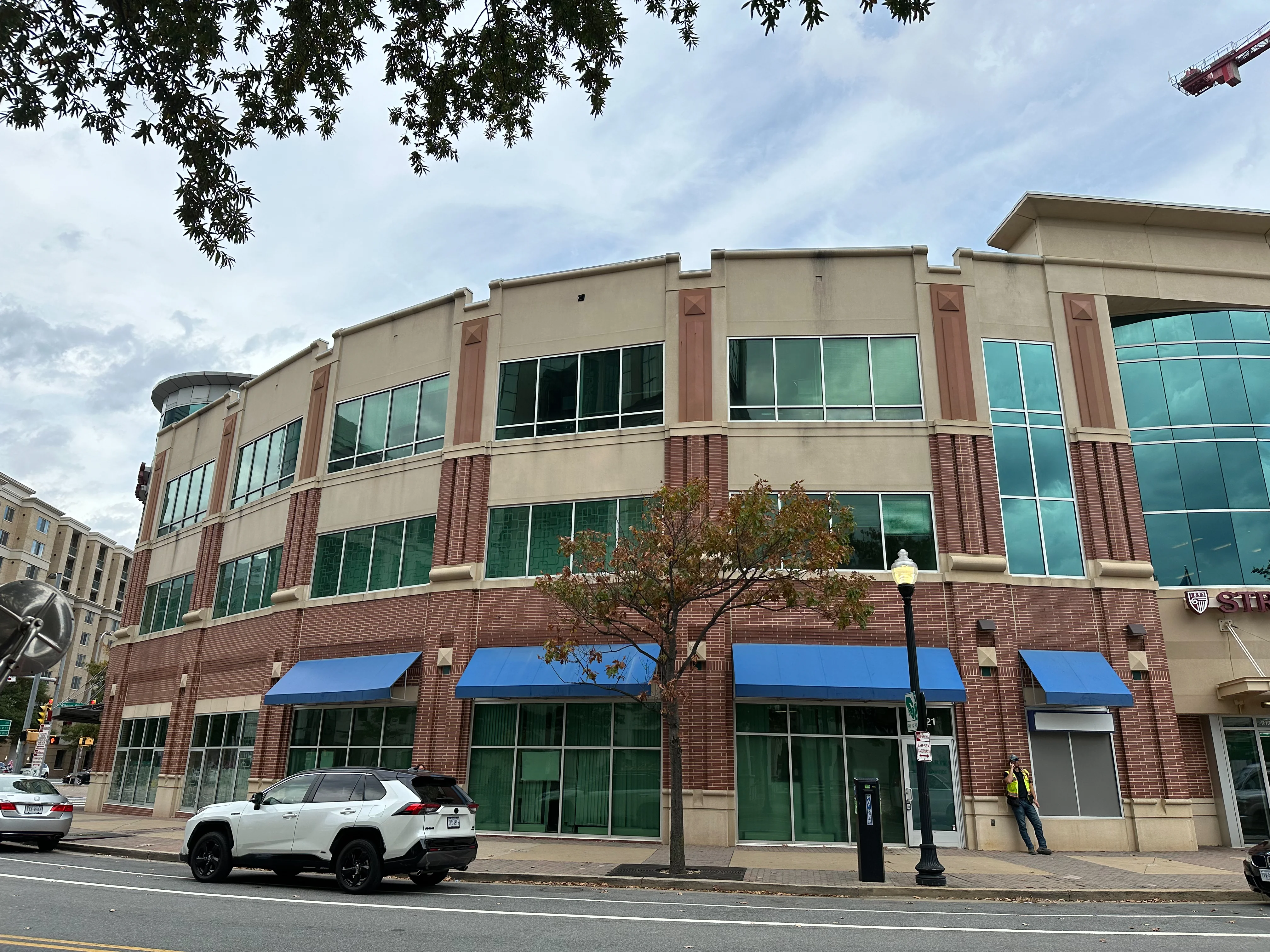 Courthouse Station — Lease in Arlington, VA, photo 3 of 7