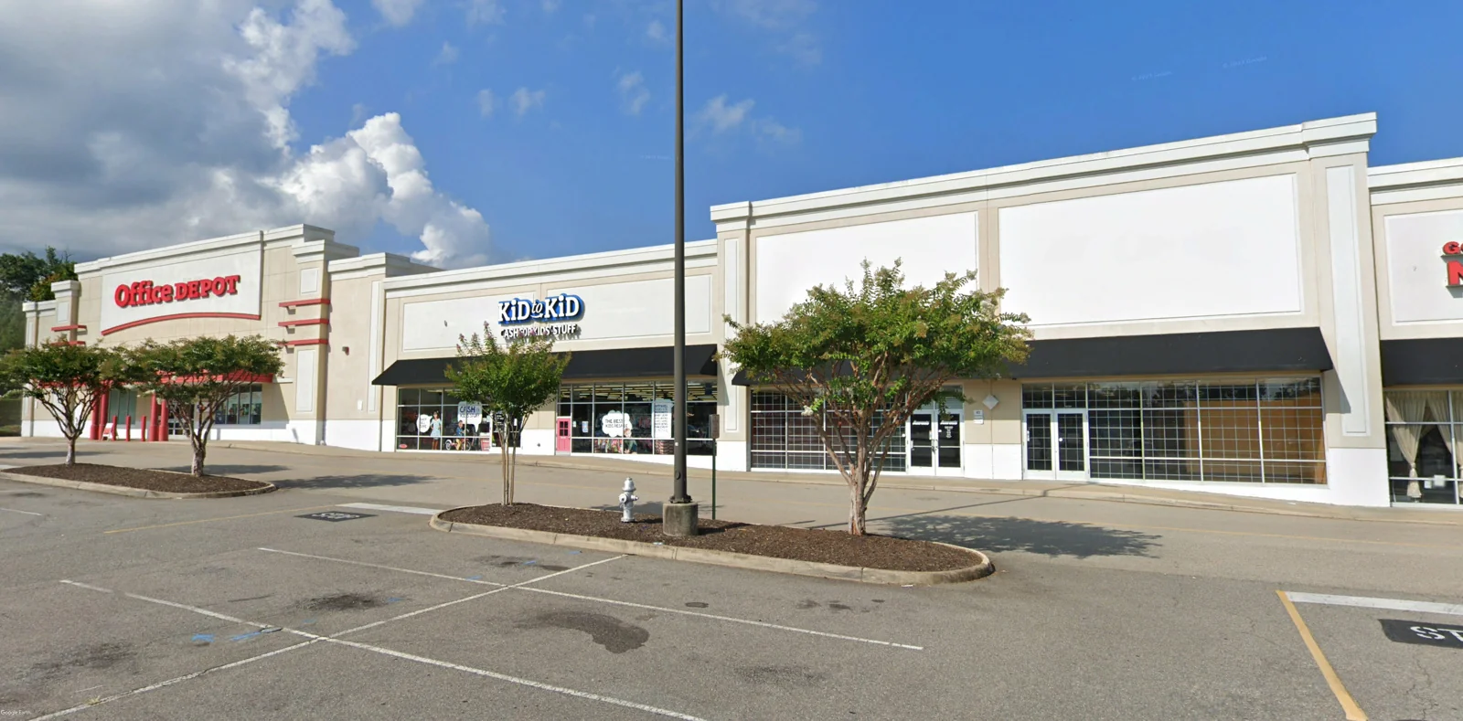 Retail in Chester, VA — Lease in Chester, VA, photo 4 of 7