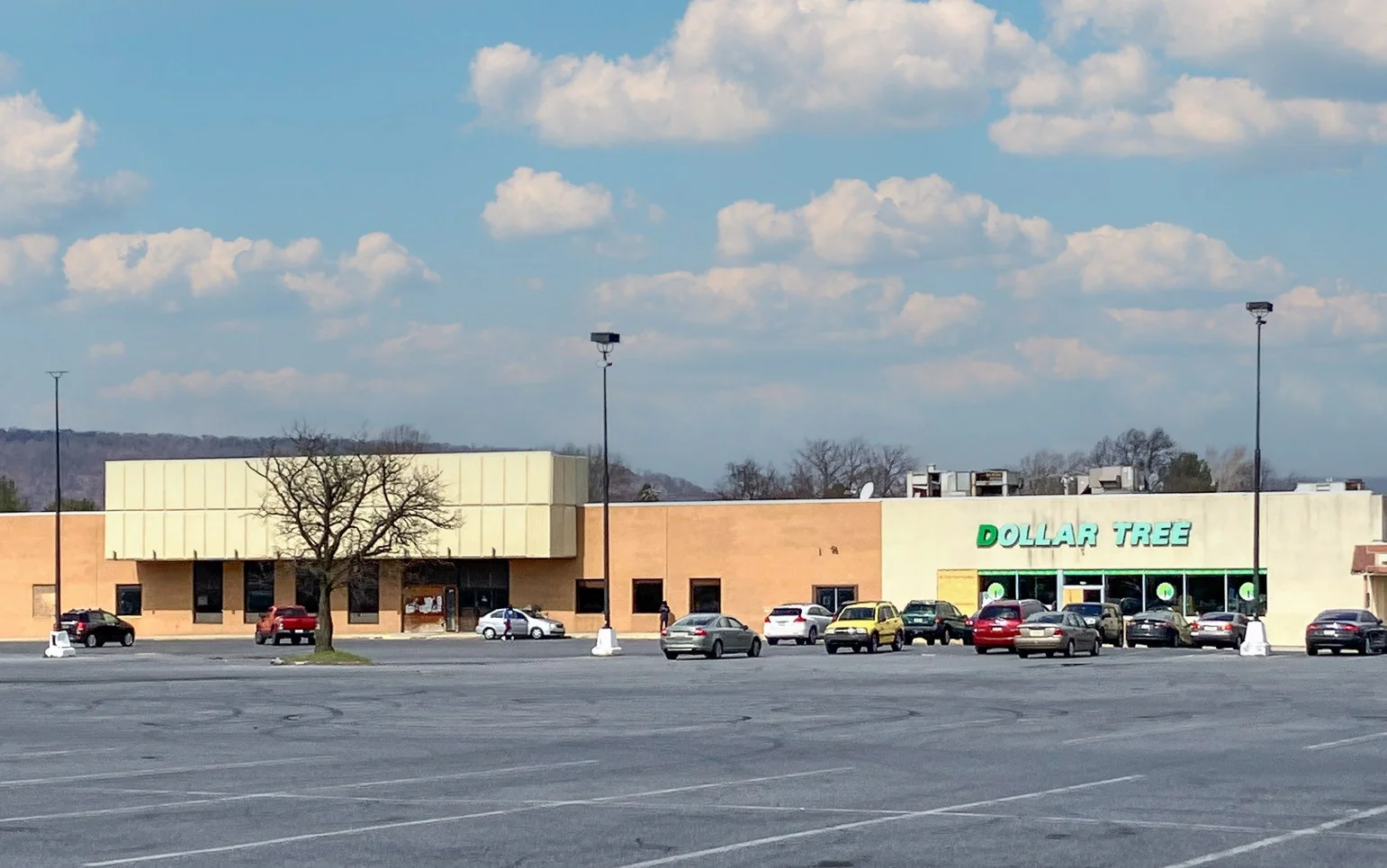 Retail in Harrisburg, PA — Lease in Harrisburg, PA, photo 3 of 3