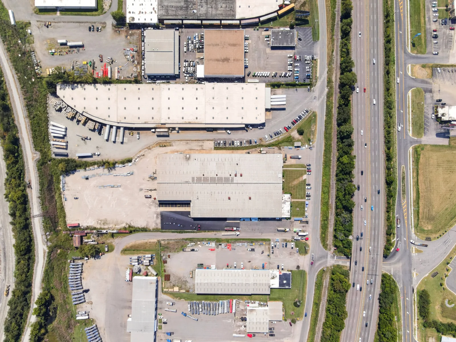 Industrial in Richmond, VA — Lease in Richmond, VA, photo 2 of 8