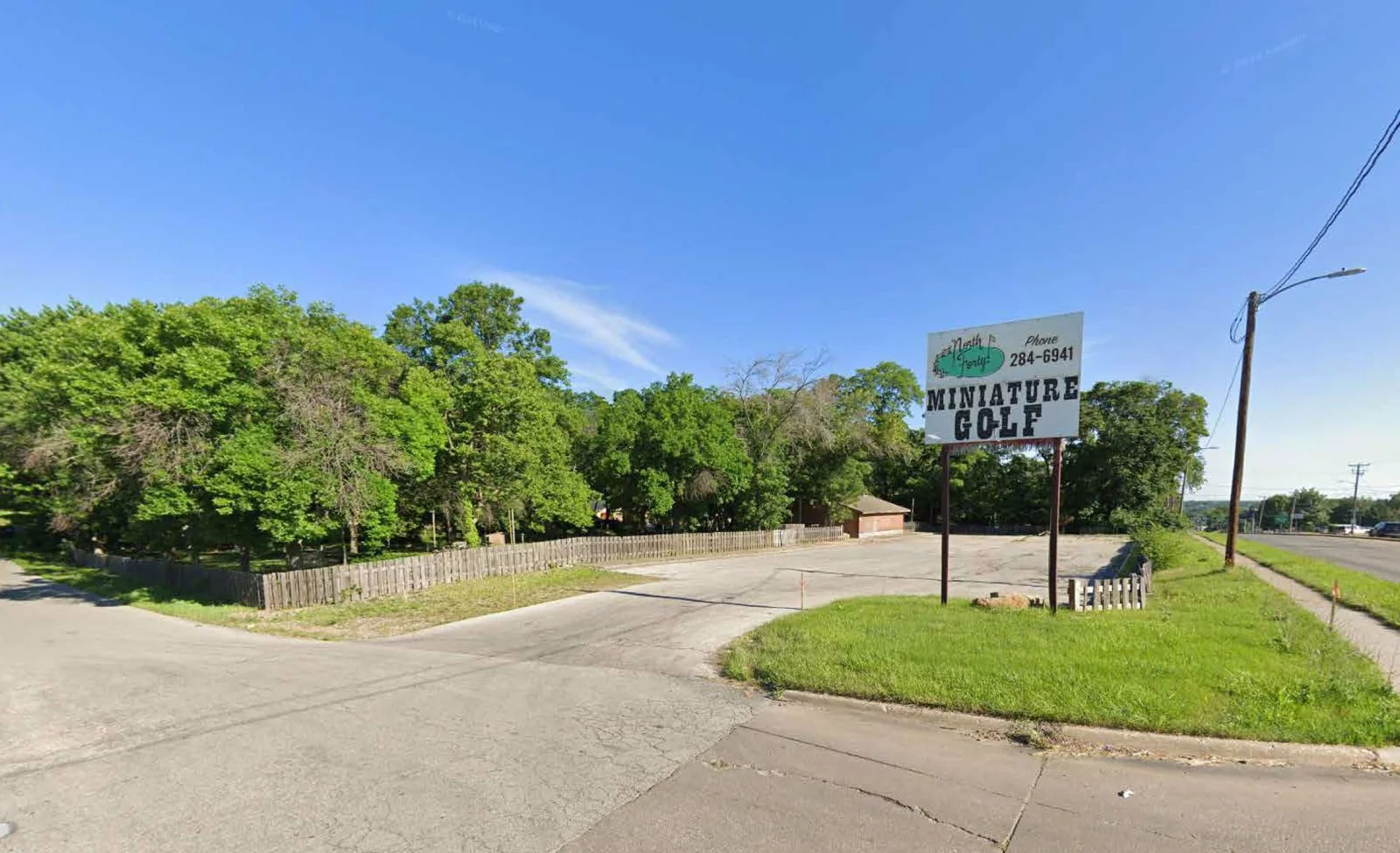 2740 SE 14th St — Sale in Des Moines, IA, photo 1 of 3