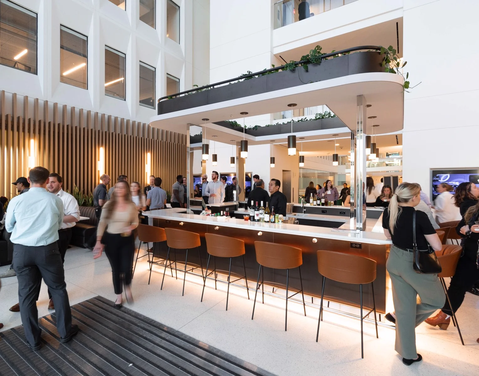 Silverline Center — Lease in Mclean, VA, photo 5 of 8