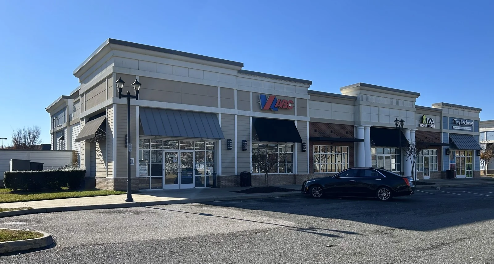 Stonebridge Shopping Center — Lease in Richmond, VA, photo 6 of 8