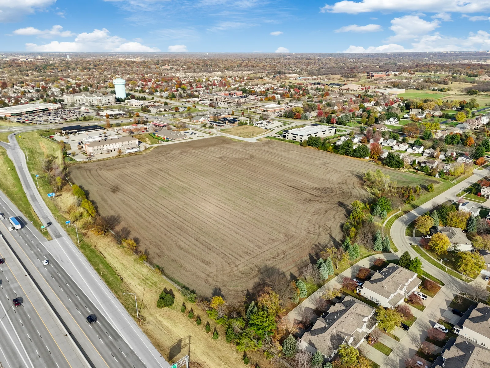 Land in West Des Moines, IA — Sale in West Des Moines, IA, photo 6 of 7
