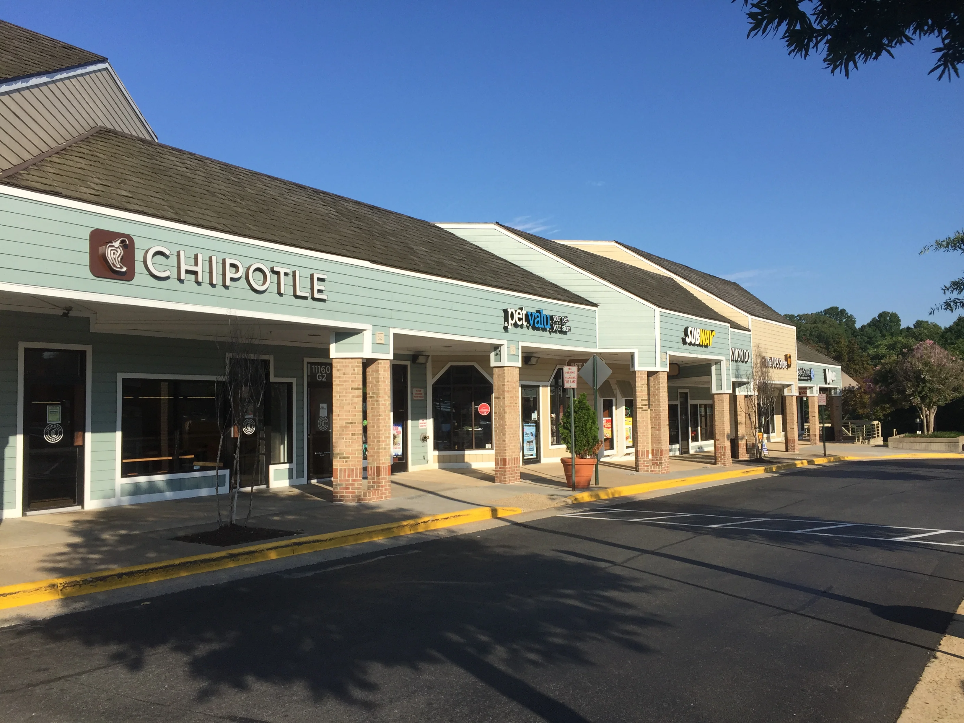 South Lakes Village Center