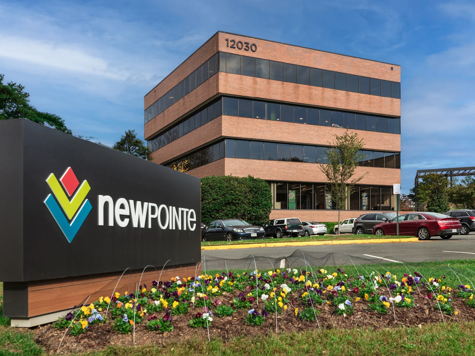 NewPointe East — Lease in Reston, VA, photo 1 of 8