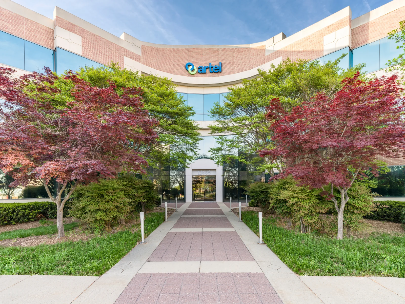 Liberty Park East — Lease in Herndon, VA, photo 2 of 8