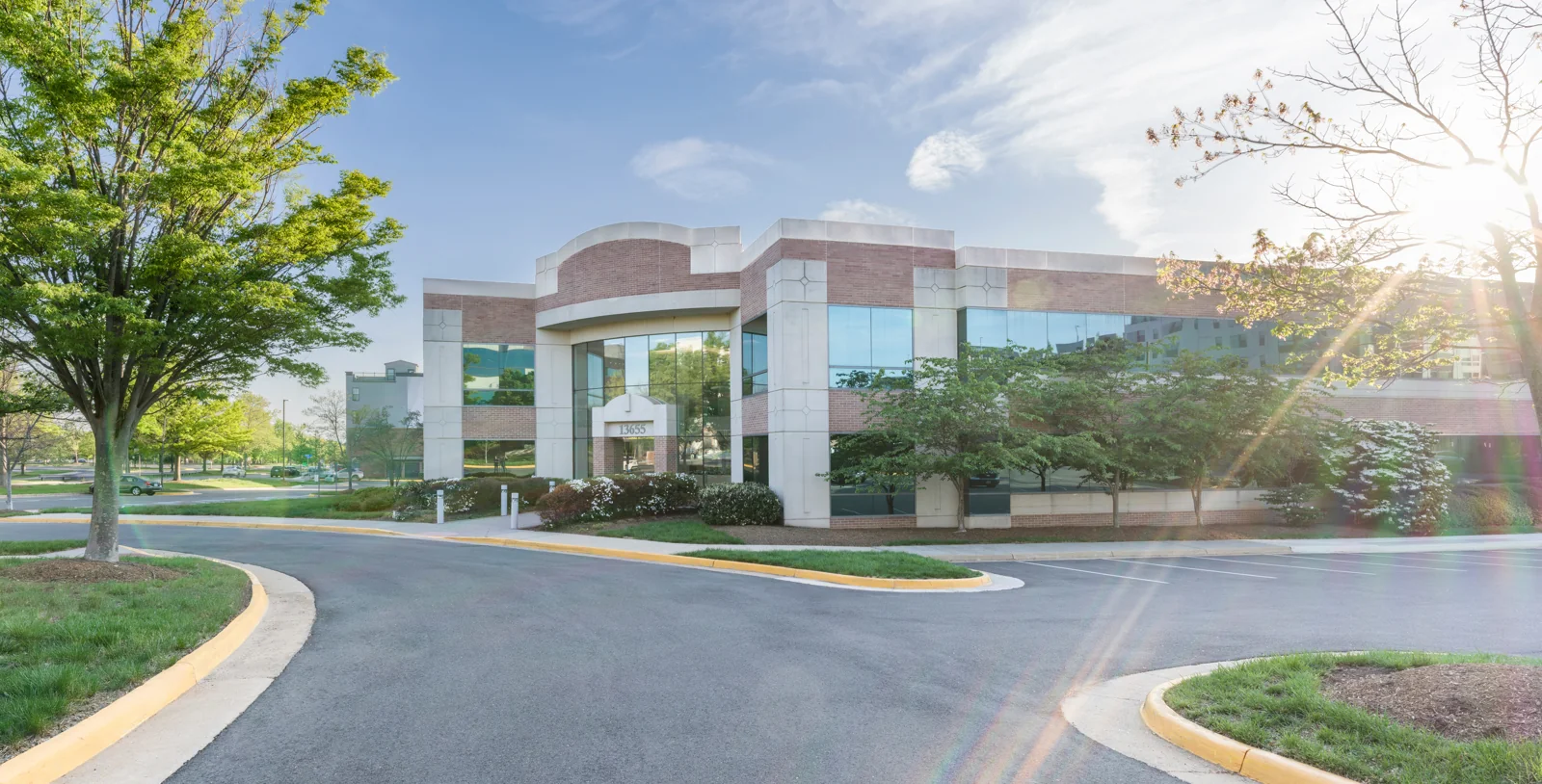Liberty Park West — Lease in Herndon, VA, photo 2 of 8