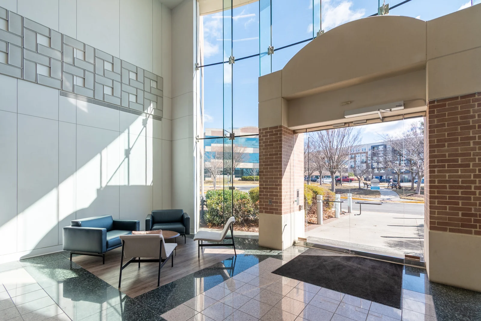 Liberty Park West — Lease in Herndon, VA, photo 3 of 8