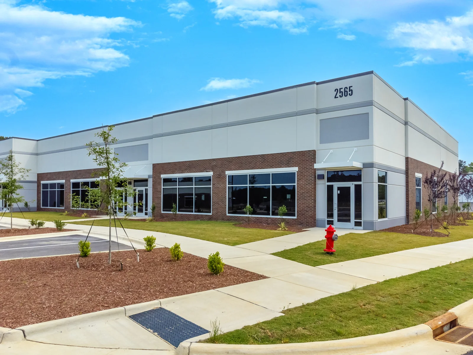 Garner Commerce Center — Lease in Garner, NC, photo 4 of 8