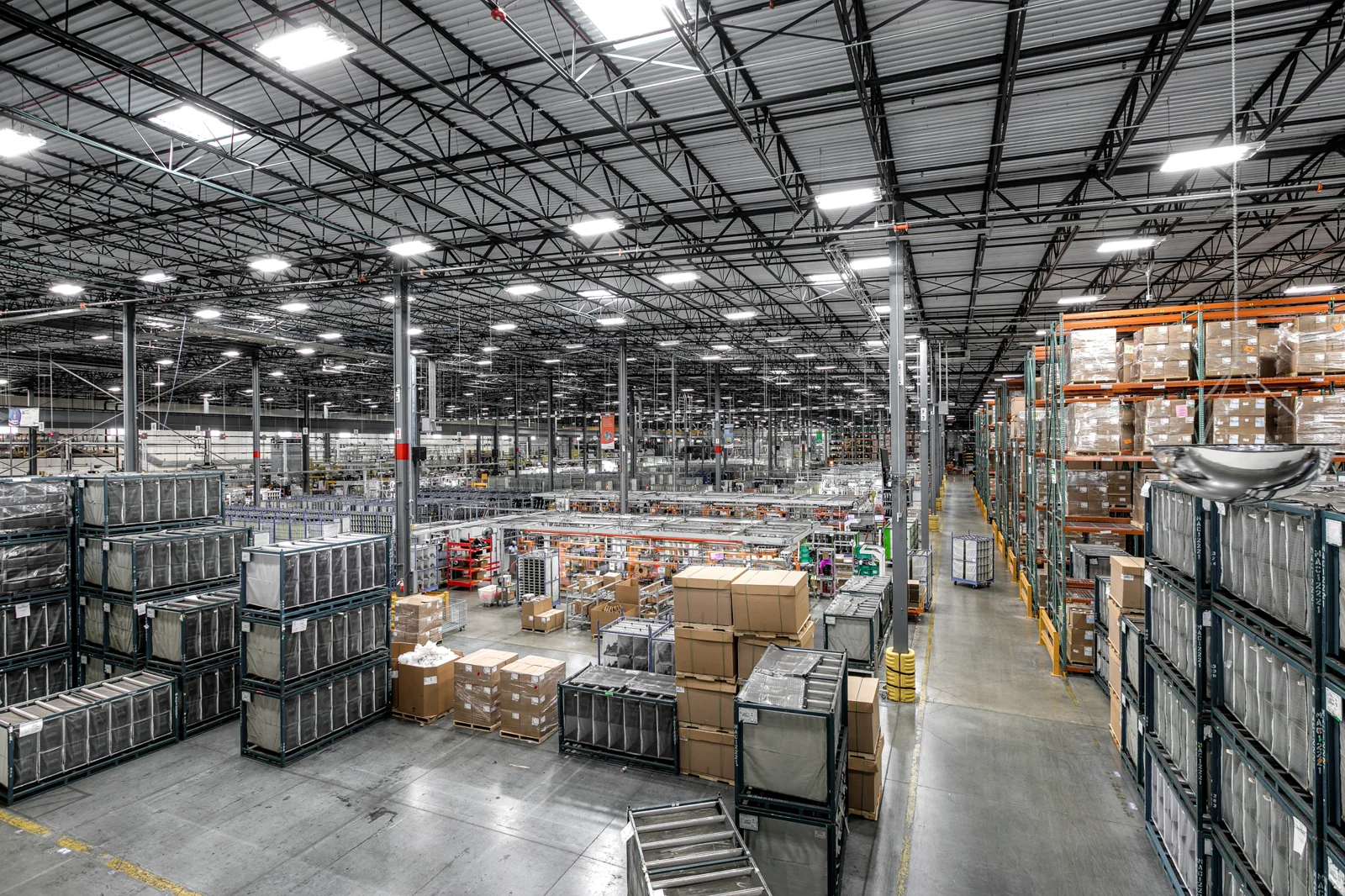 Class A Manufacturing Faciltiy — Sale in Riverside, MO, photo 7 of 7