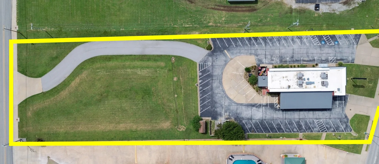 Property in Unknown, XX - photo 3 - Siloam Springs, AR