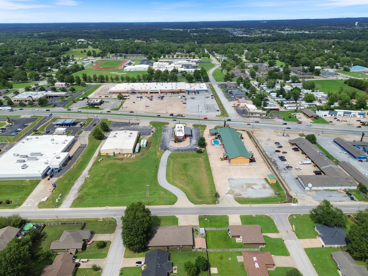 Property in Unknown, XX - photo 6 - Siloam Springs, AR