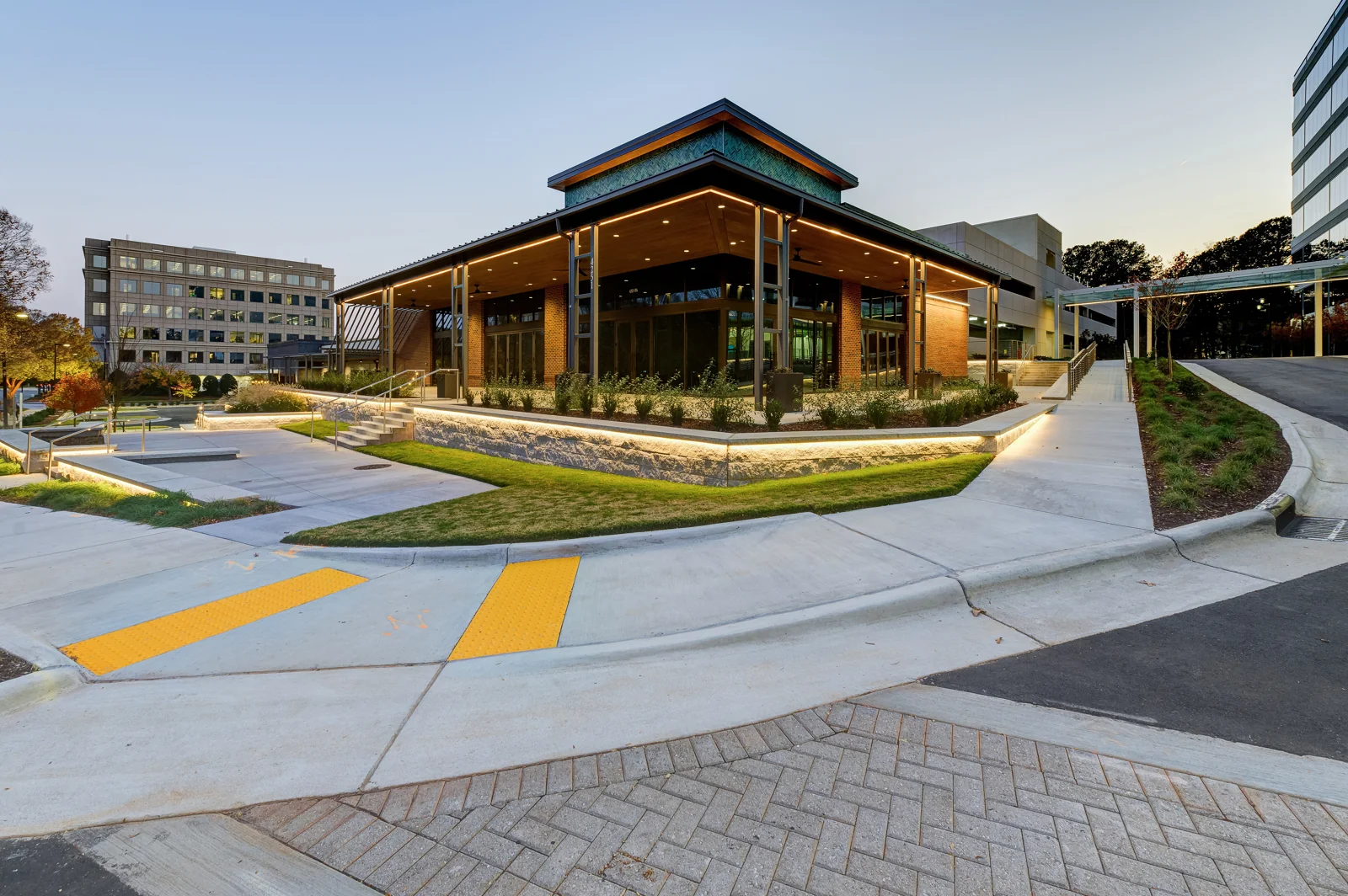 GlenLake Retail — Lease in Raleigh, NC, photo 3 of 6