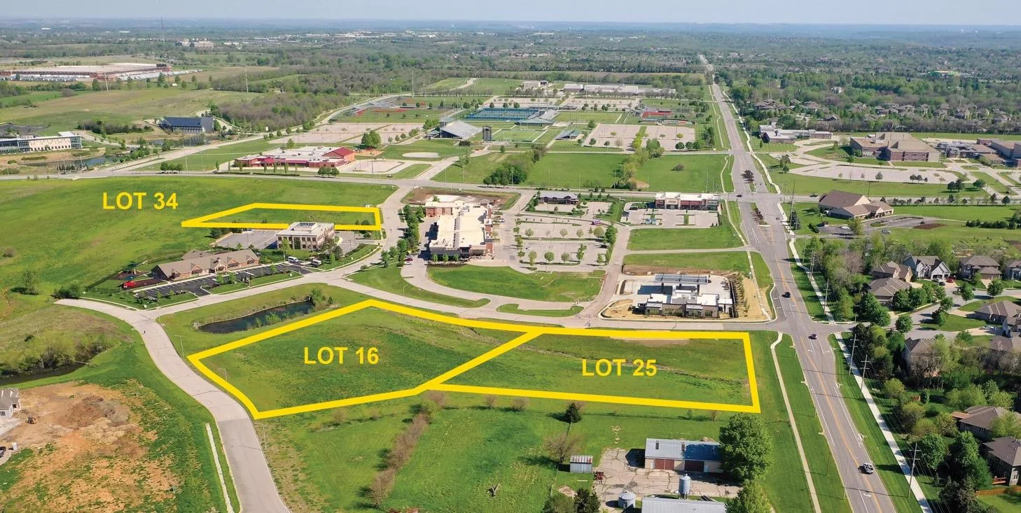 Property in Unknown, XX - land in Olathe, KS