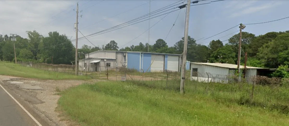 Property in Unknown, XX - industrial in Overton, TX