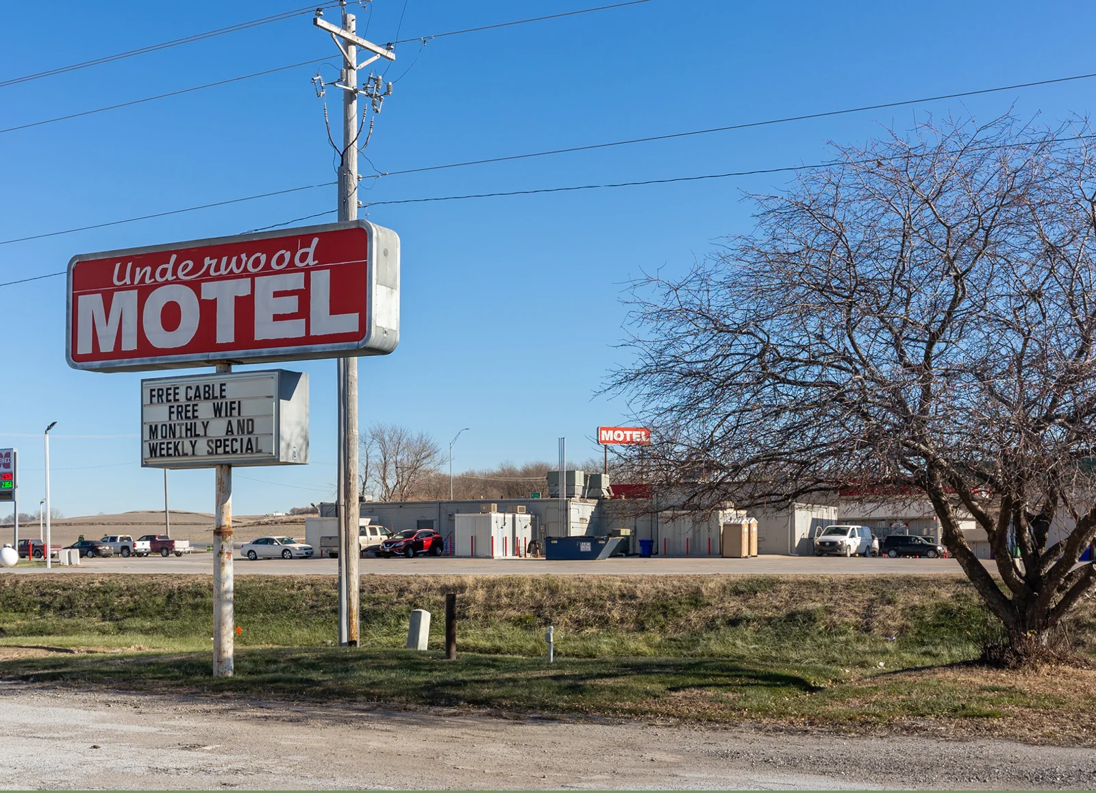 UNDERWOOD MOTEL ON MULBERRY — Sale in Underwood, IA, photo 3 of 8