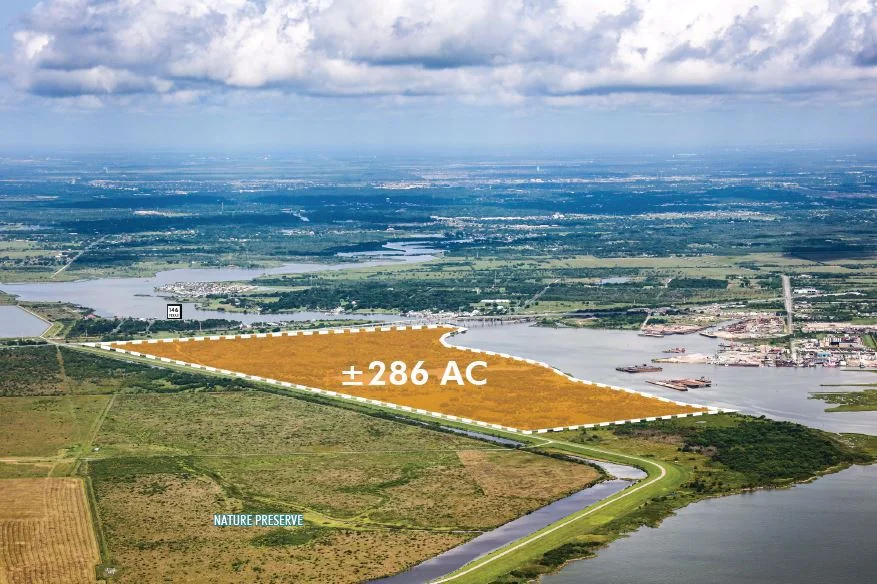 Hwy 146 (Between FM 517 & 25th Ave N) | ±286 AC — Sale in Texas City, TX, photo 2 of 4