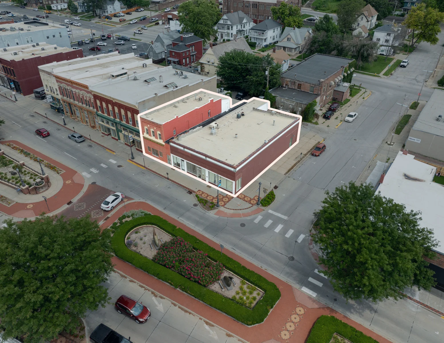 Retail in Council Bluffs, IA — Sale in Council Bluffs, IA, photo 3 of 8