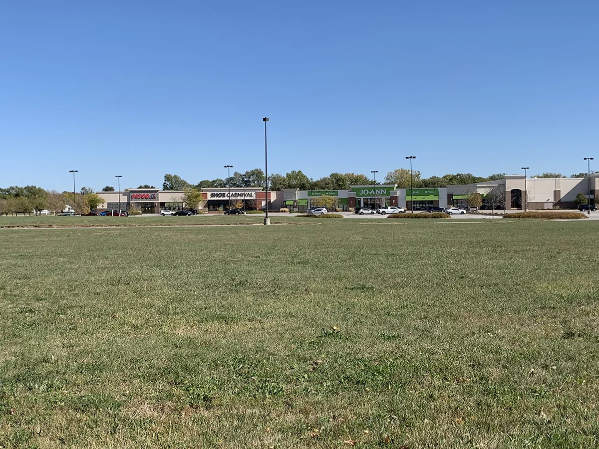 The Marketplace Outlot, Council Bluffs, IA — Sale in Council Bluffs, IA, photo 3 of 5