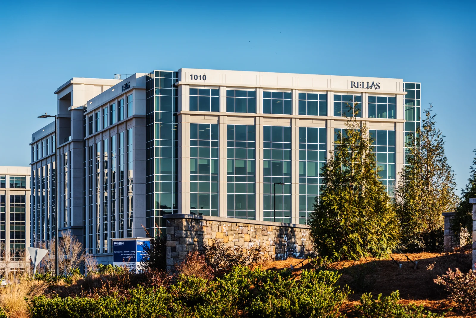Perimeter Six — Lease in Morrisville, NC, photo 2 of 7