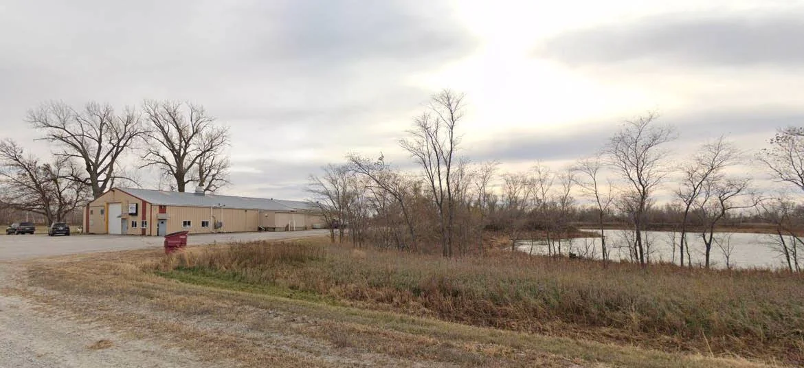 Industrial in Bellevue, NE — Sale in Bellevue, NE, photo 3 of 8