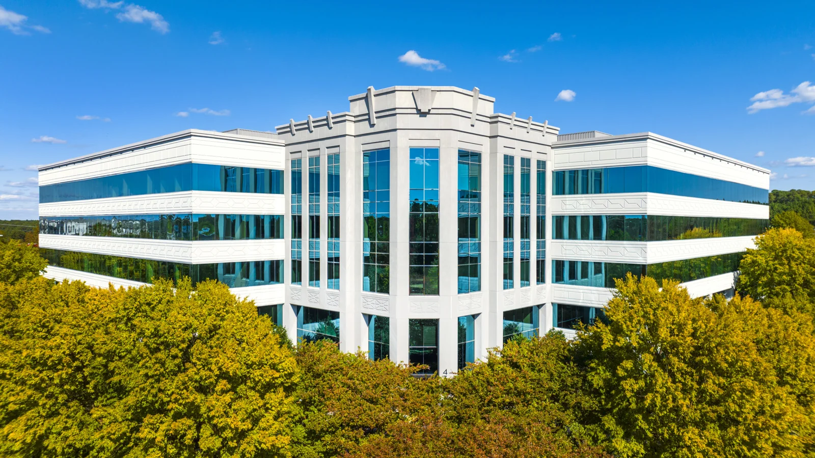 430 Davis Drive at Keystone Park — Lease in Morrisville, NC, photo 1 of 8