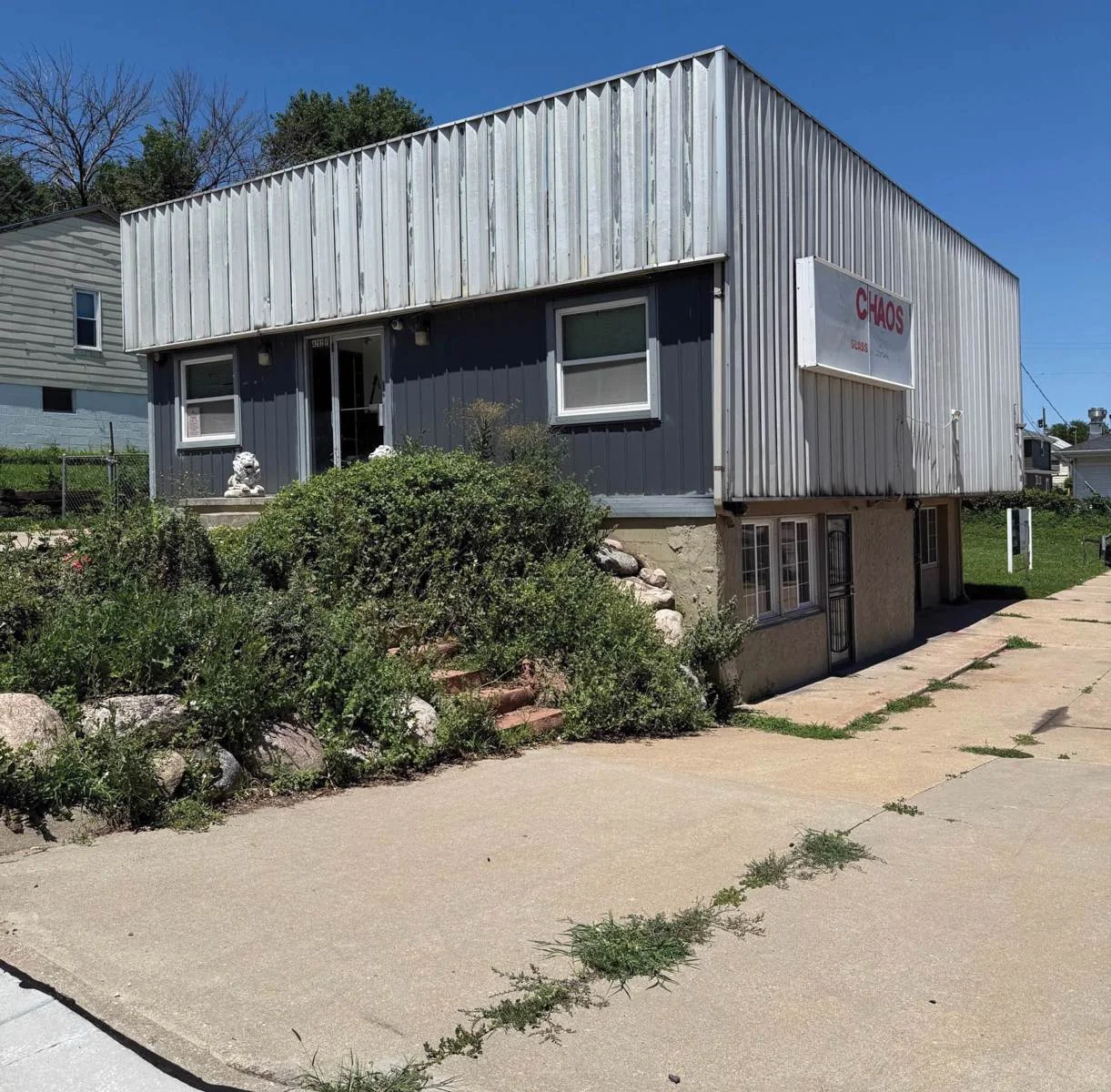 Stand-Alone Retail | For Sale — Sale in Omaha, NE, photo 2 of 6