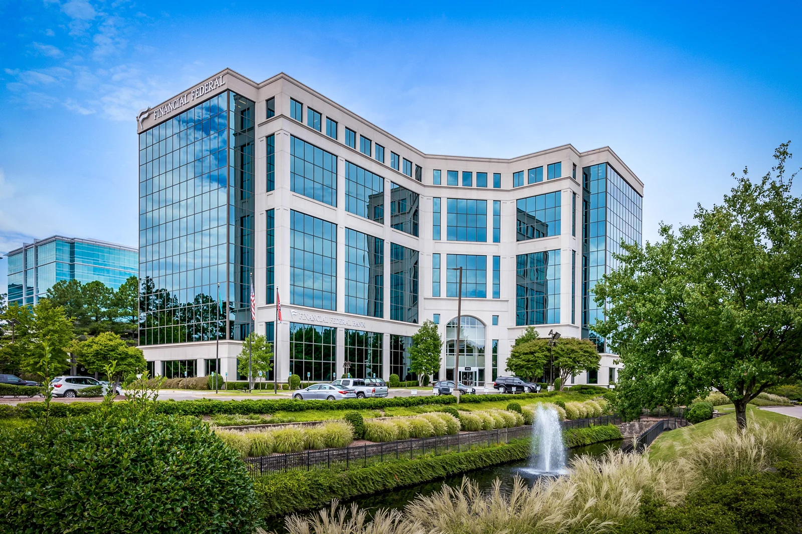 Renaissance Center — Lease in Memphis, TN, photo 2 of 5