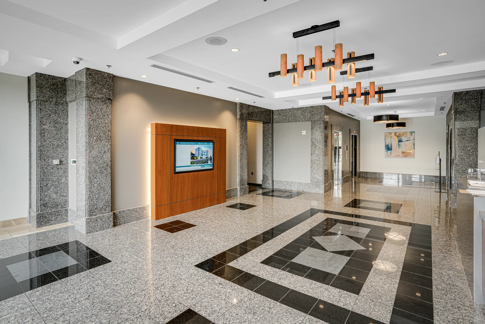Renaissance Center — Lease in Memphis, TN, photo 3 of 5