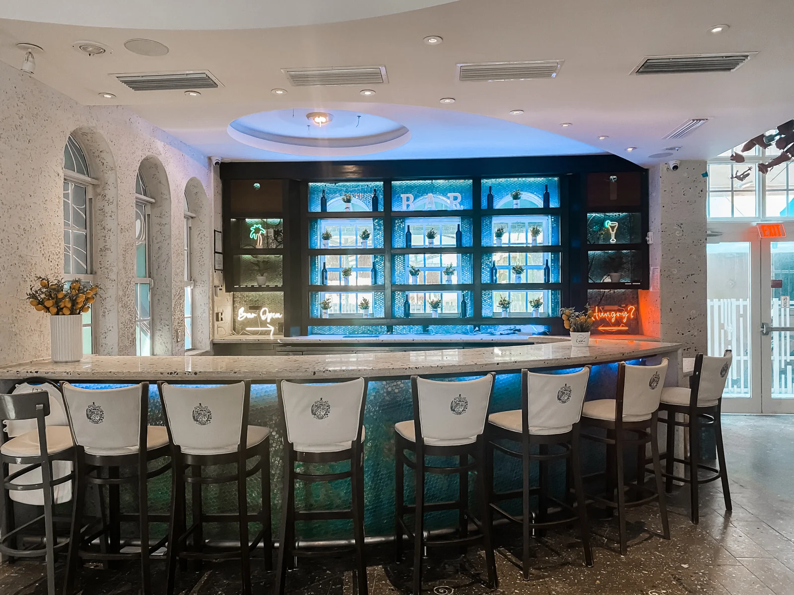 Retail in Miami Beach, FL — Lease in Miami Beach, FL, photo 3 of 8
