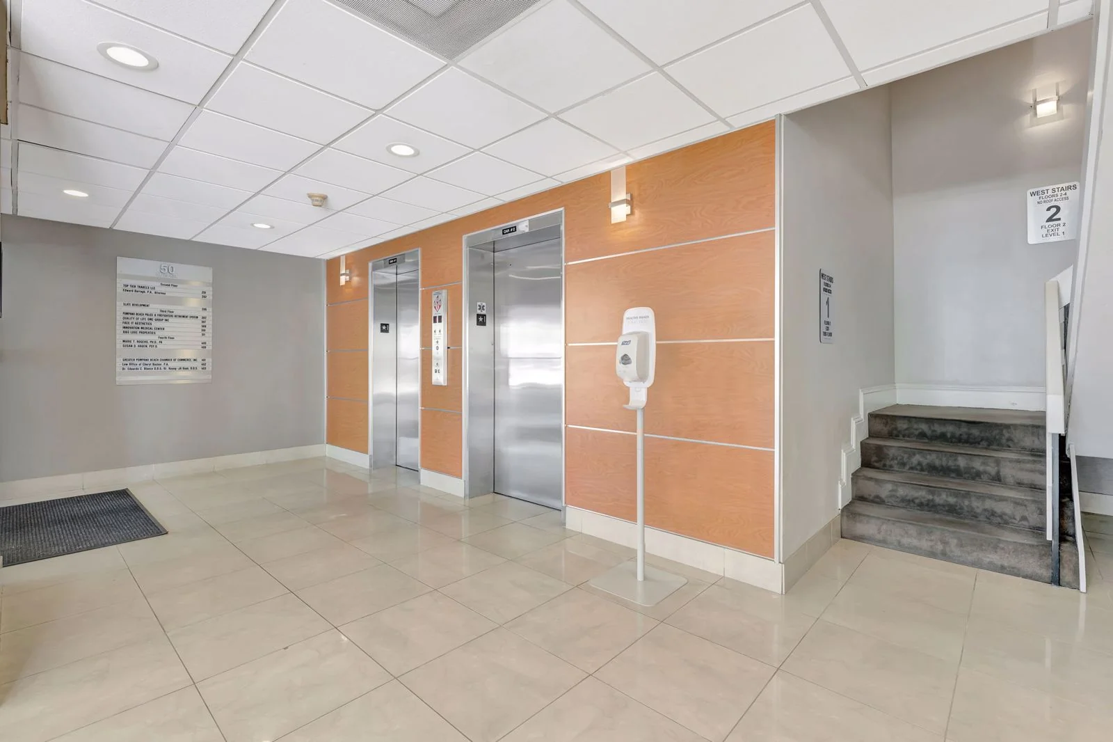 Office in Pompano Beach, FL — Lease in Pompano Beach, FL, photo 6 of 8