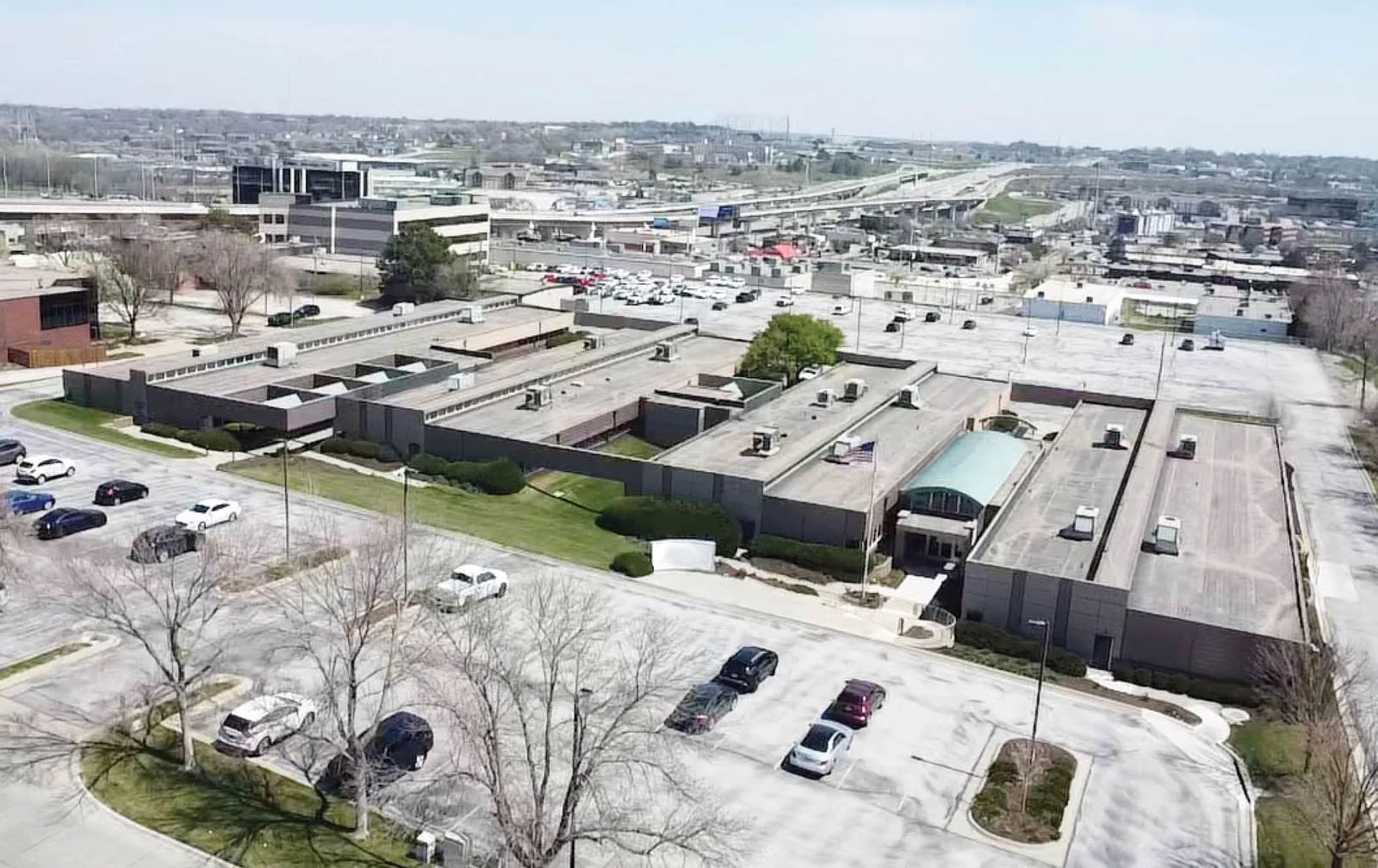 Office / Special Purpose | For Sale — Sale in Omaha, NE, photo 1 of 8