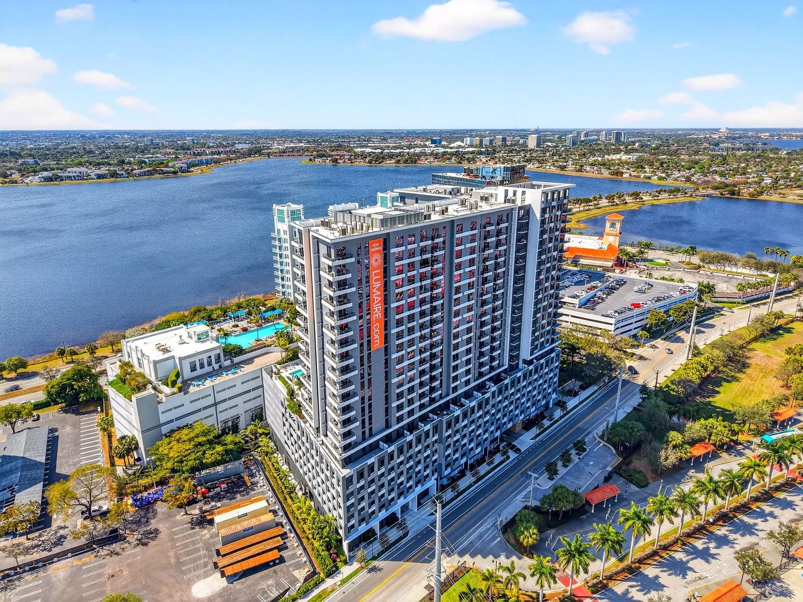 201 Clearwater Dr — Lease in West Palm Beach, FL, photo 6 of 8