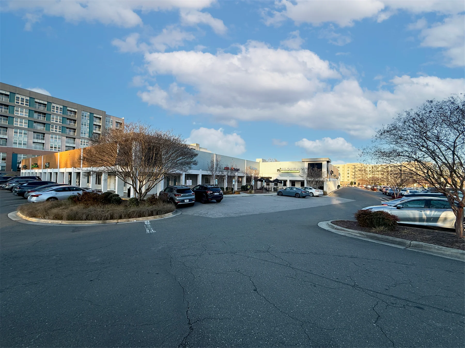 Elliott Square - photo 3 - Chapel Hill, NC