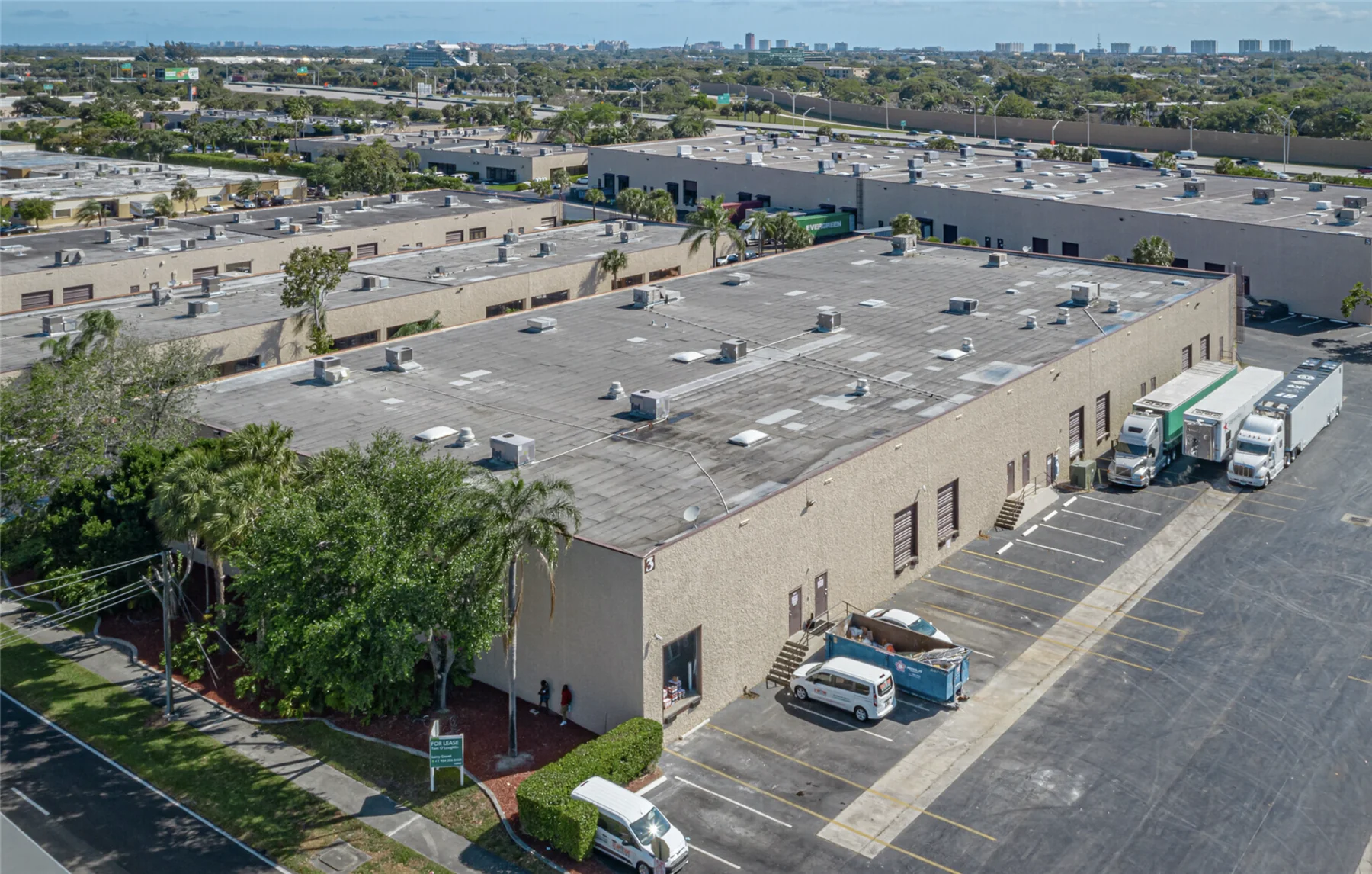 Quadrant Business Center — Lease in Deerfield Beach, FL, photo 2 of 2