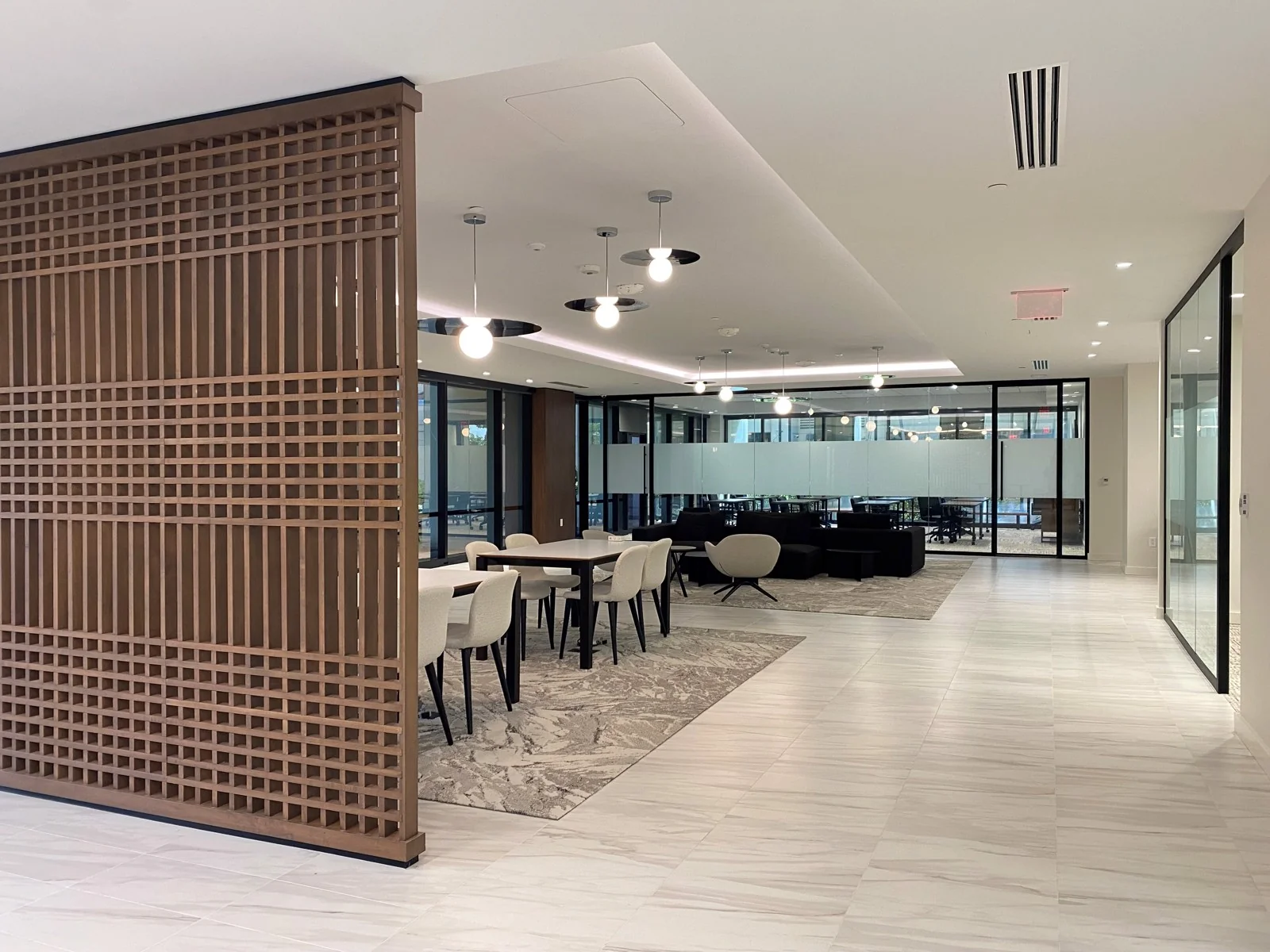 Boca Center — Lease in Boca Raton, FL, photo 8 of 8