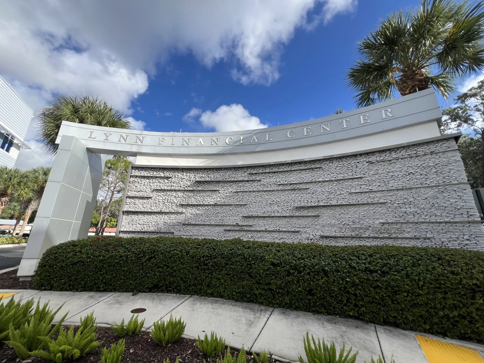 Lynn Financial Center — Lease in Boca Raton, FL, photo 4 of 8