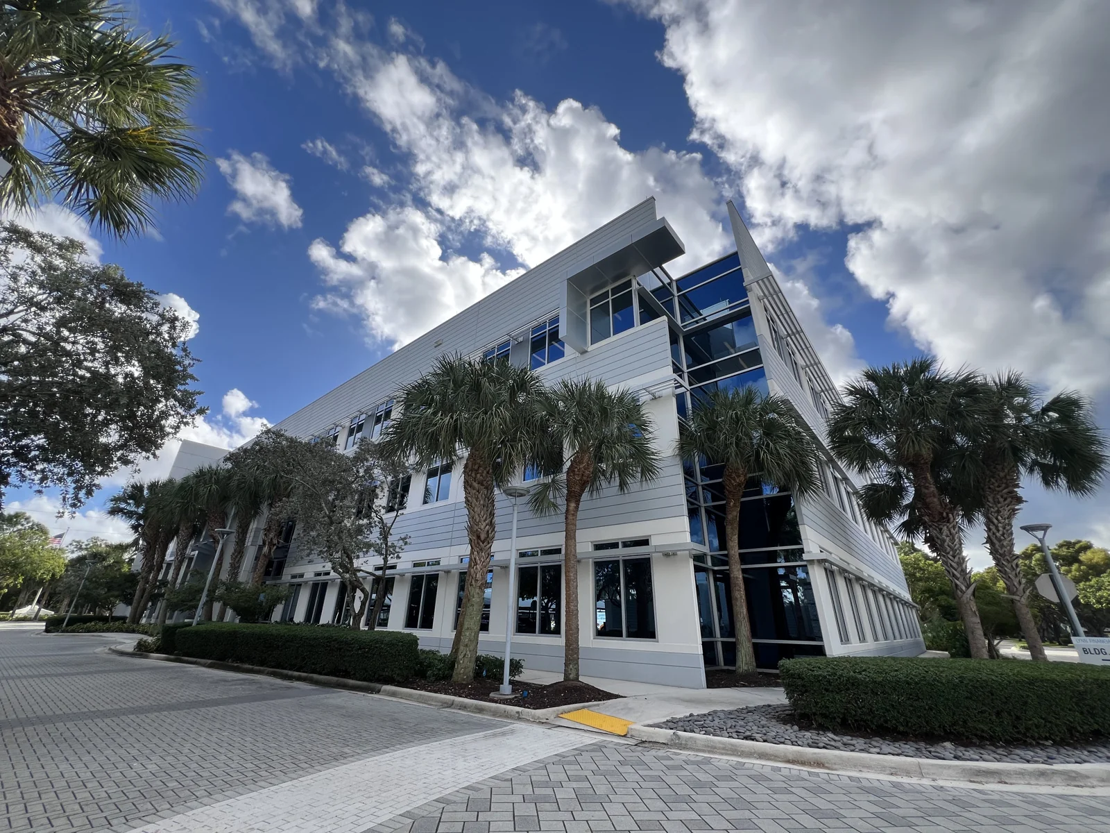 Lynn Financial Center — Lease in Boca Raton, FL, photo 5 of 8