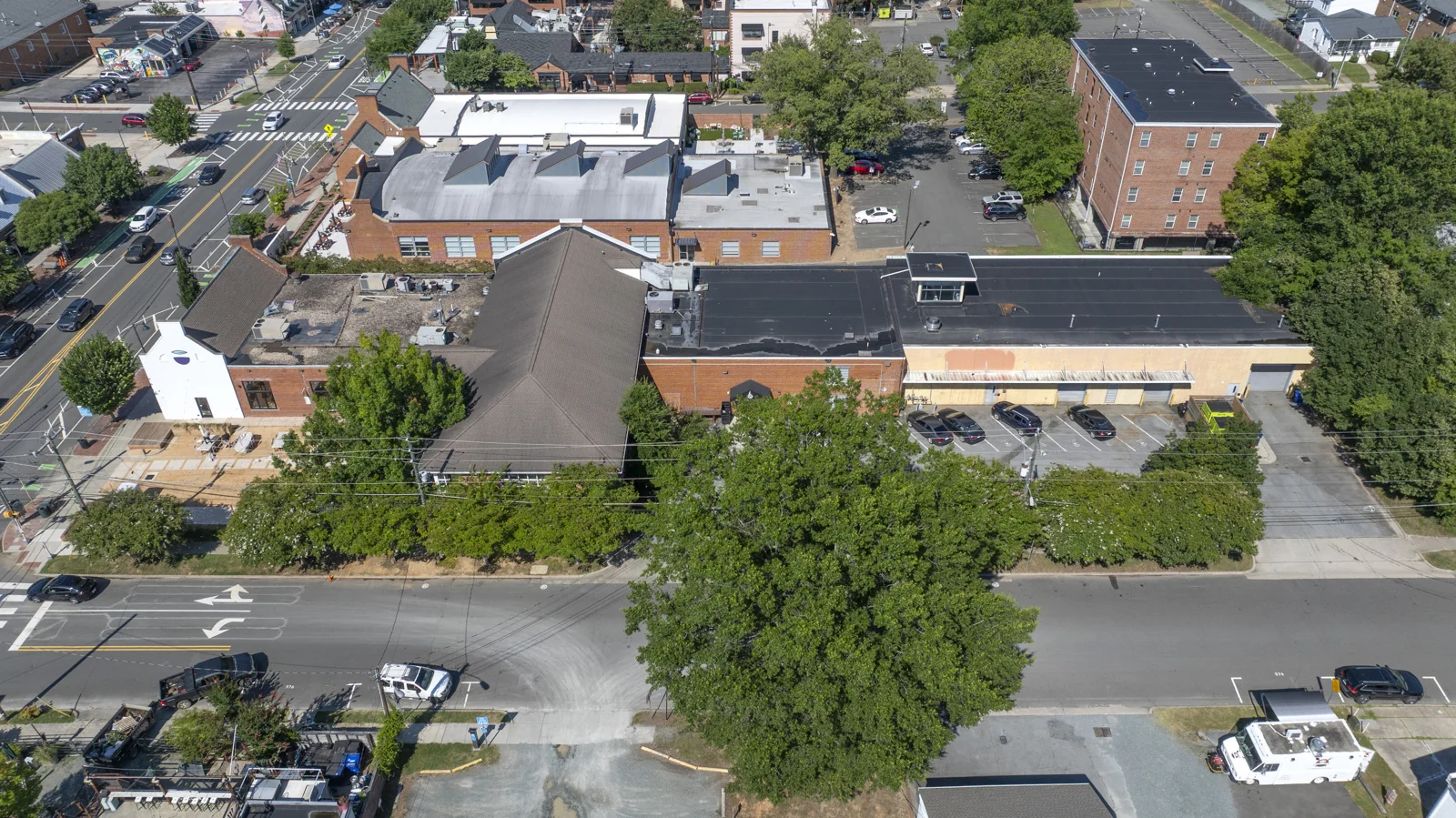 Retail in Chapel Hill, NC — Lease in Chapel Hill, NC, photo 3 of 8