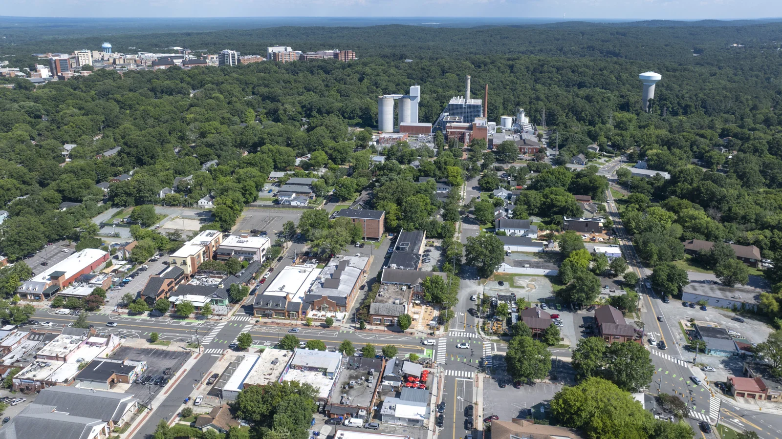 Retail in Chapel Hill, NC — Lease in Chapel Hill, NC, photo 7 of 8