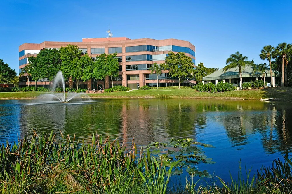 Northpoint Corporate Center — Lease in West Palm Beach, FL, photo 2 of 3