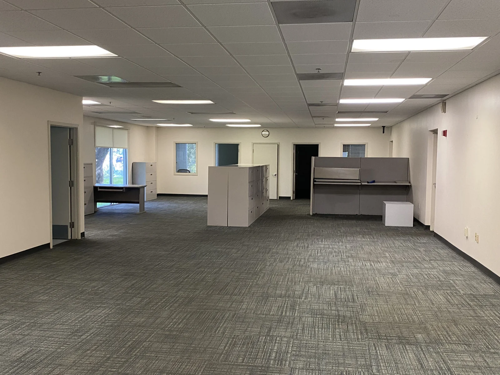 Industrial in Riviera Beach, FL — Lease in Riviera Beach, FL, photo 3 of 4