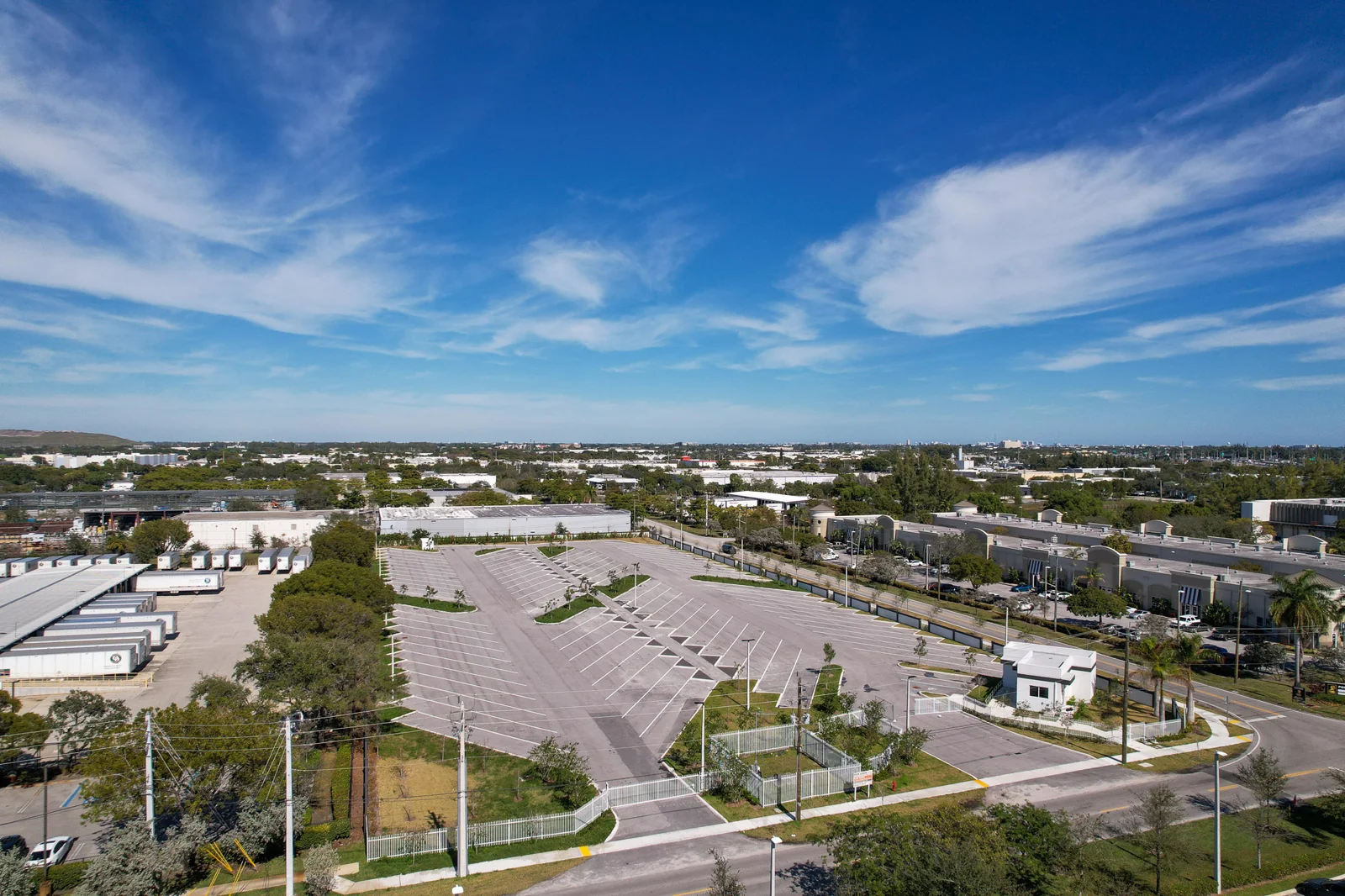 Pompano Beach Truck Parking Facility — Lease in Pompano Beach, FL, photo 3 of 8