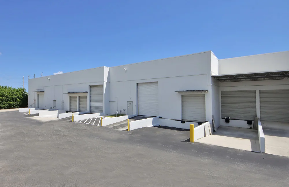 Prologis Hollywood Park 6 — Lease in Dania Beach, FL, photo 4 of 8