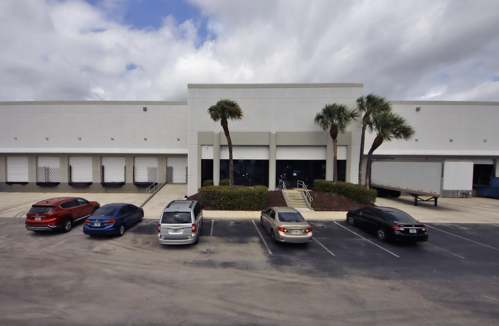 Copans Business Park — Lease in Pompano Beach, FL, photo 3 of 8