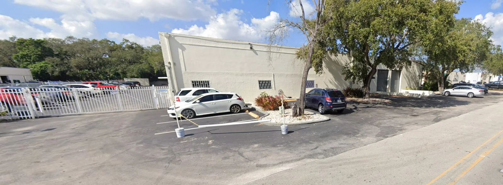 Aventura Warehouse - photo 2 - Miami, FL