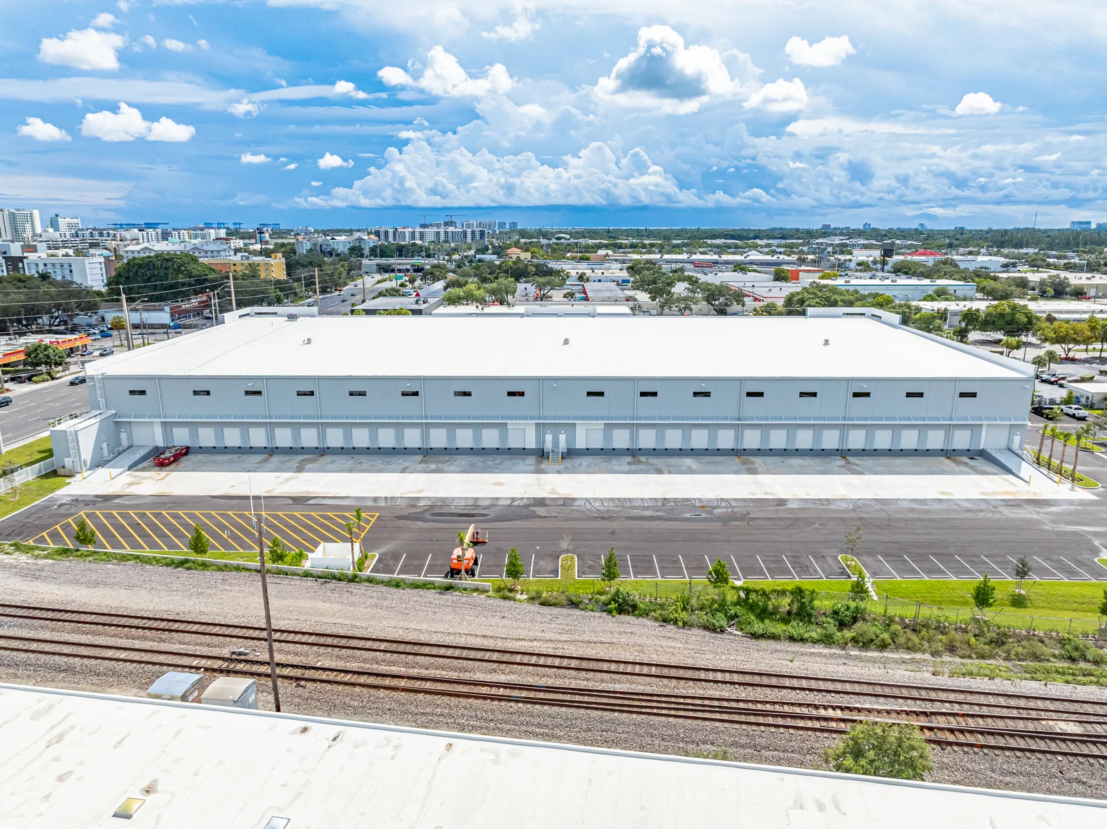 Stirling Logistics Center — Lease in Hollywood, FL, photo 5 of 5
