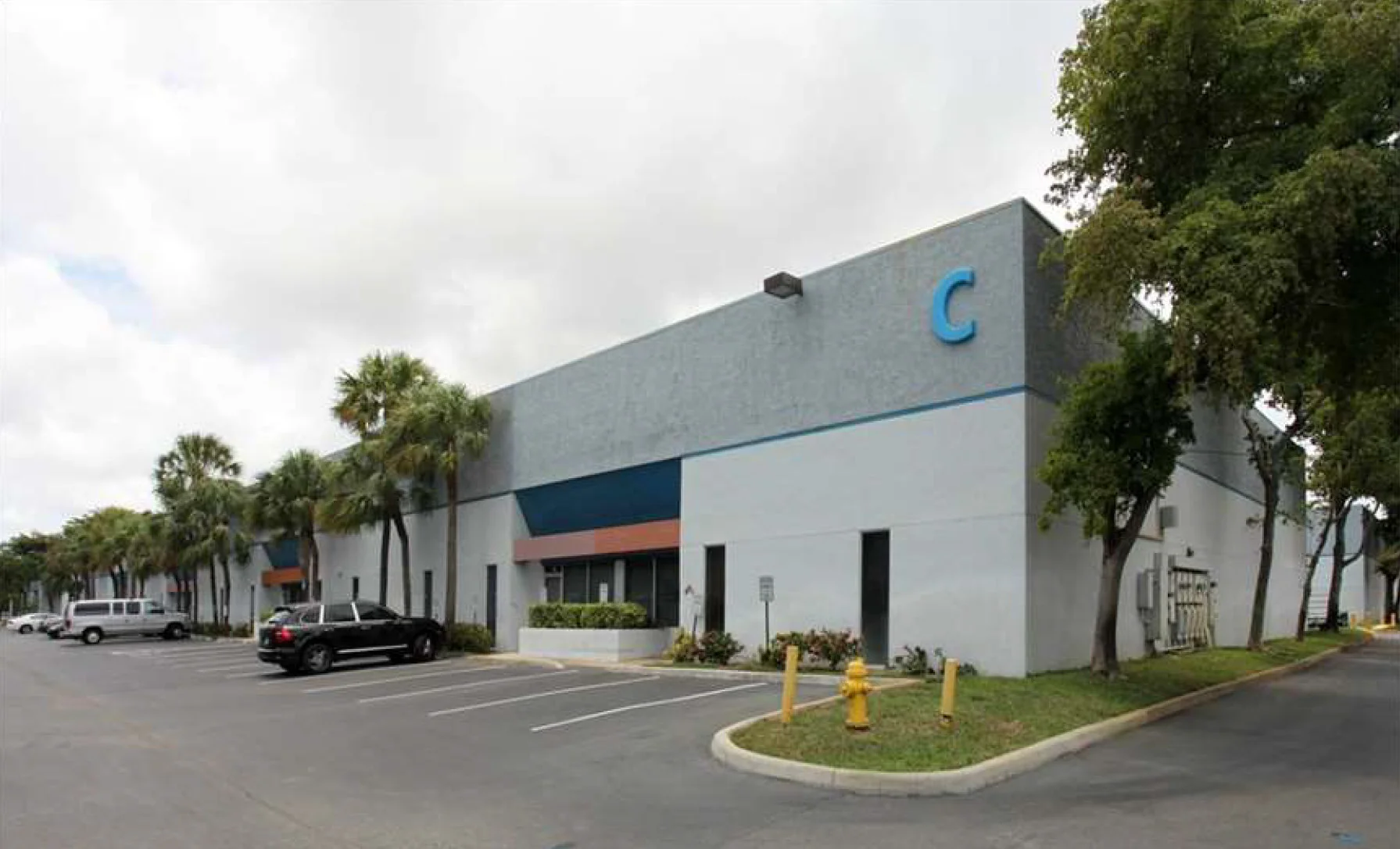 Powerline Business Park - Building C — Lease in Pompano Beach, FL, photo 1 of 1