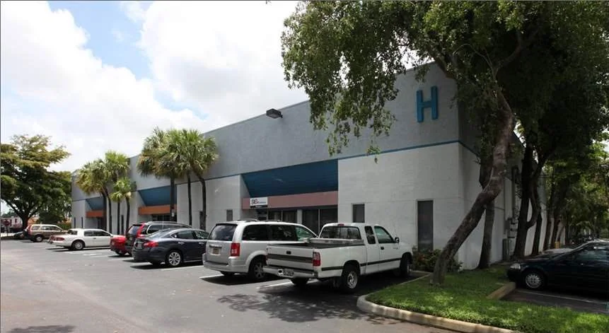Powerline Business Park — Lease in Pompano Beach, FL, photo 4 of 4